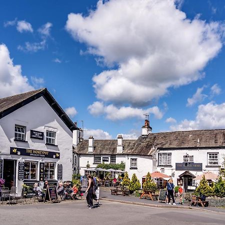 Pickle Pot Loft- 2 Bedroom Apartment In Hawkshead Bagian luar foto